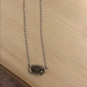 Kendra Scott pendant necklace